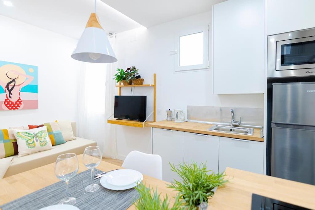 Apartamento Cerca De Plaza Tirso De Molina Madrid Exterior foto